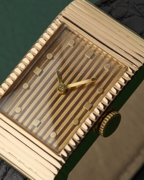 Boucheron Reflet Ref. BT90B 247 Yellow Gold 18K Ribbed Case Design - image 9