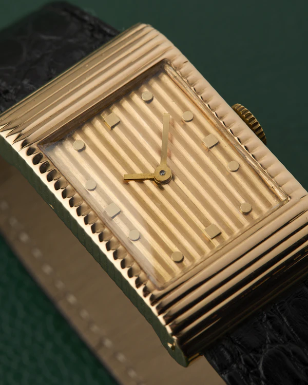 Boucheron Reflet Ref. BT90B 247 Yellow Gold 18K Ribbed Case Design - image 10