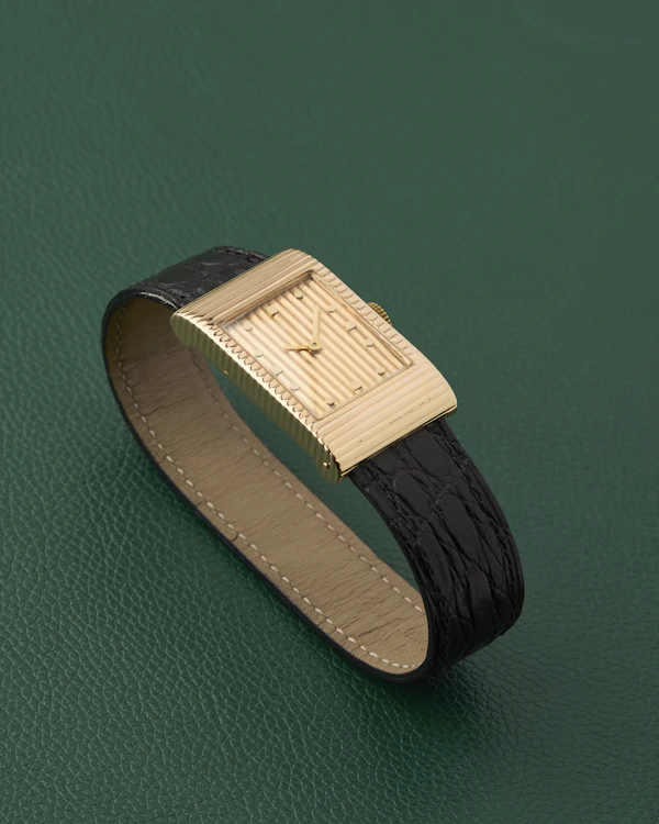 Boucheron Reflet Ref. BT90B 247 Yellow Gold 18K Ribbed Case Design - image 16