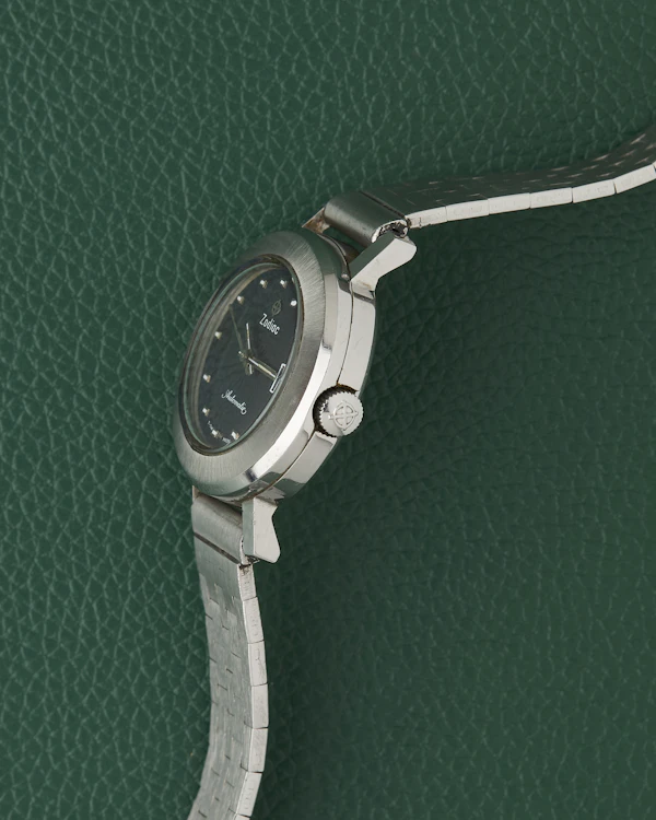 Zodiac Ref. 472-937 Blue Dial Brick Bracelet Automatic - image 4