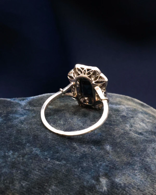 Downstairs at Grays: Art Deco Rectangular Sapphire and Diamond Dress Ring Circa 1920-1935 - image 3