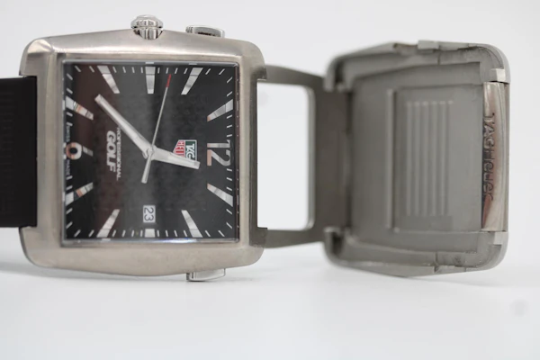 TAG Heuer Professional Golf – Tiger Woods Edition – WAE1111/0 - image 2