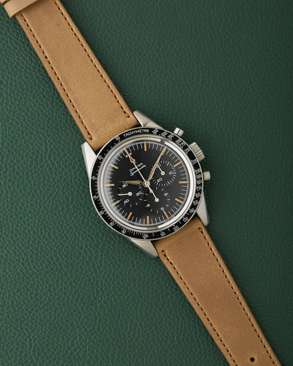 Omega Speedmaster Ref. 2998-61 Black Dial Pumpkin Lume - image 2