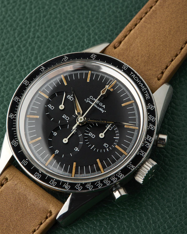 Omega Speedmaster Ref. 2998-61 Black Dial Pumpkin Lume - image 11