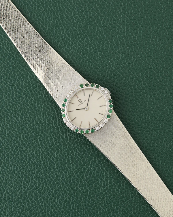 Omega Ref. 171BCF27P White Gold 18k Diamonds & Emeralds Cocktail Watch - image 2