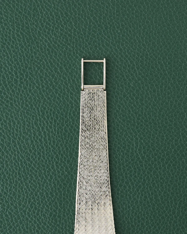 Omega Ref. 171BCF27P White Gold 18k Diamonds & Emeralds Cocktail Watch - image 12