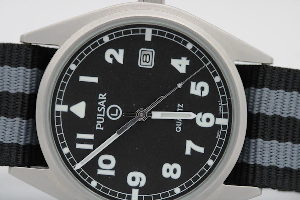 Pulsar G10 British Military Wristwatch - image 8