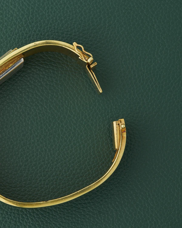 Longines Green Textured Champagne Dial Bangle - image 10