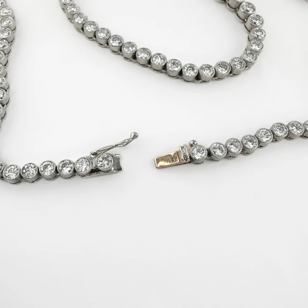 Graduated Riviera Diamond Necklace 12.5cts - Saddingtons Jewellery Stand 375 - image 4