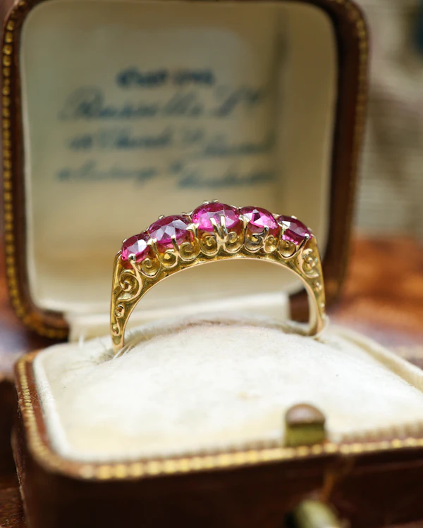 Downstairs at Grays: 18ct Yellow Gold Victorian Certificated Natural Burmese Ruby Five Stone Ring Circa 1880 - image 2