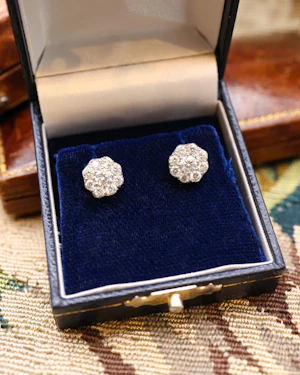 Downstairs at Grays: 18ct Yellow Gold & Platinum Diamond Cluster Earrings. Pre-owned