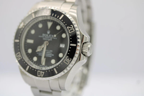 Rolex Deepsea Sea-Dweller 116660 - image 8