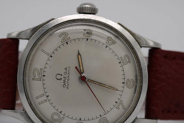 Omega Bumper Vintage 2438-4 - image 4