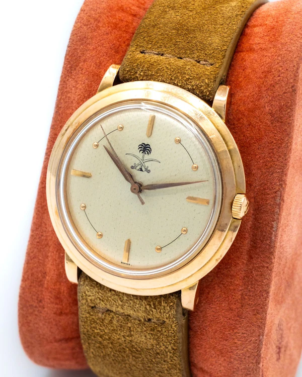 1960 Universal Geneve Disco Volante - Pink Gold Guilloche Dial Saudi Armed Forced - image 5