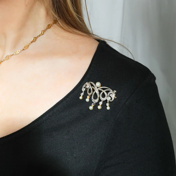 T. B. Starr Belle Époque Pearl, Platinum And Gold Brooch, Circa 1905 - image 6