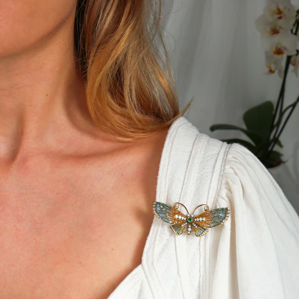 Moira Modern Diamond, Emerald, Gold and Blue-Pink Enamel Butterfly Brooch - image 4