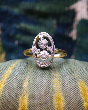 Downstairs at Grays: A very unusual 18ct Yellow Gold & Platinum (tested) Double Diamond Oval Art Nouveau Ring Circa 1905