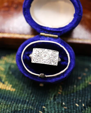 Downstairs at Grays: An Art Deco French Diamond Ring set in Platinum and 18ct White Gold, French, Circa 1930