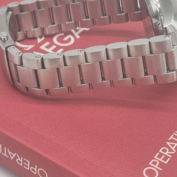 Omega Seamaster Planet Ocean 232.30.42.21.01.002 - image 8