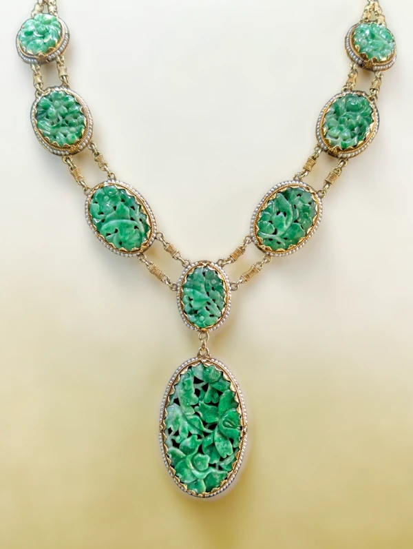 Antique Jade Necklace - image 2