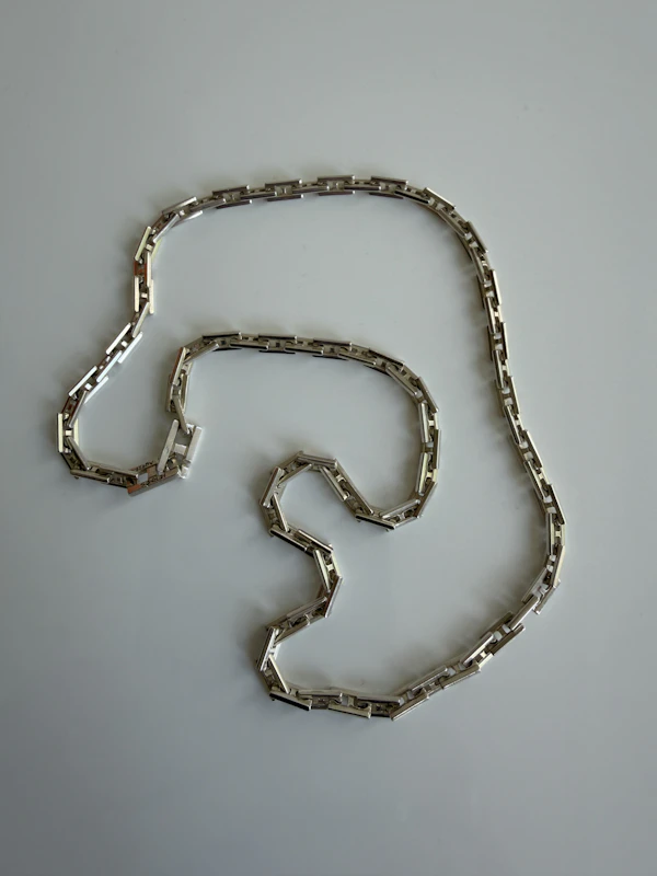 Hermes “Hercules” H link silver necklace - image 3