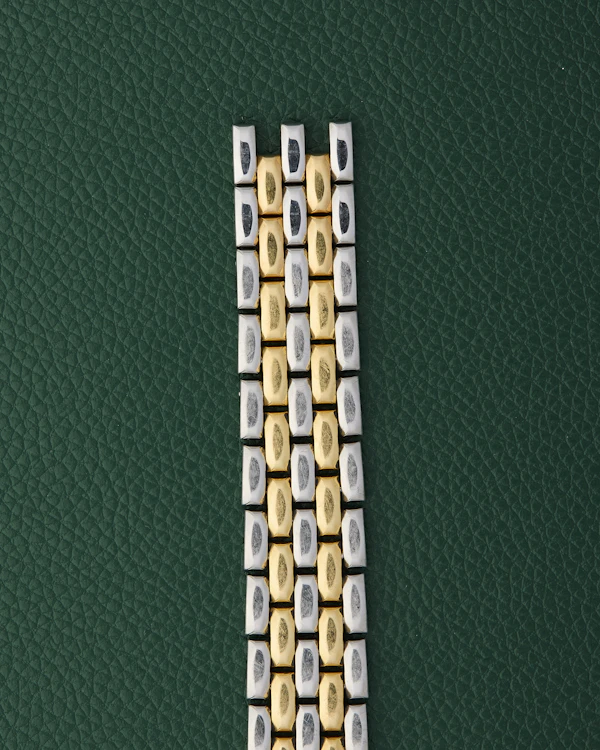 Jaeger Le-Coultre Reverso Ref. 261.5.08 Two-Toned Bracelet - image 11