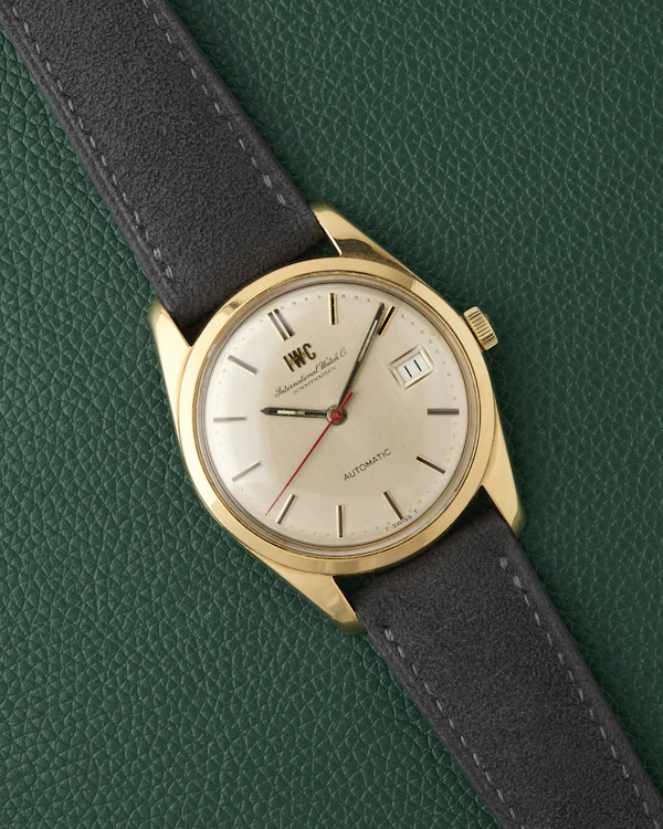 IWC Shaffhausen Ref. R817A Automatic 18k Yellow Gold - image 2