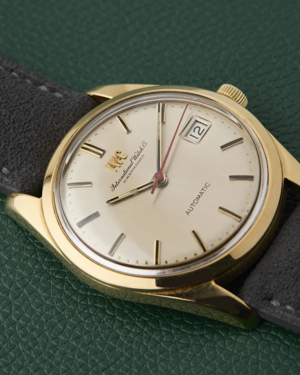 IWC Shaffhausen Ref. R817A Automatic 18k Yellow Gold - image 10
