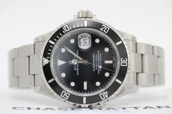 Rolex Submariner 16610 Full Set 2004 (F Serial) - image 9