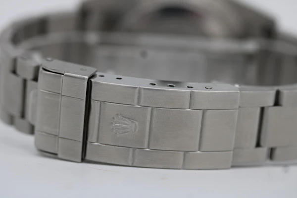 Rolex Submariner 16610 Full Set 2004 (F Serial) - image 2