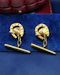 Downstairs at Grays: A fine pair of 18 Carat Yellow Gold (tested) Dog & Horseshoe Cufflinks.  Circa 1910-1920 - image 1