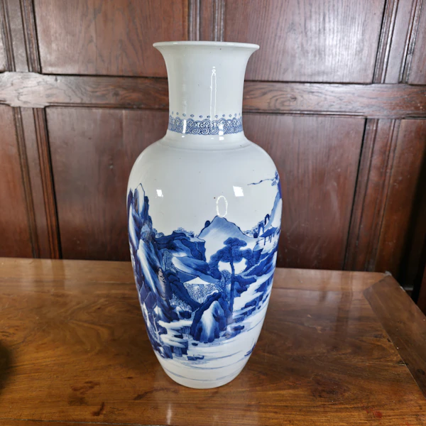 Rare Kangxi Scholars’ vase - image 3