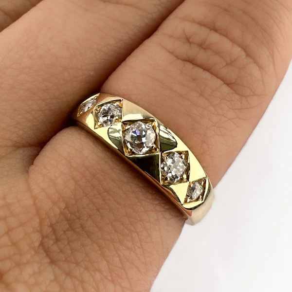 Victorian 5 Stone Diamond Ring - Saddingtons Jewellery Stand 375 - image 3