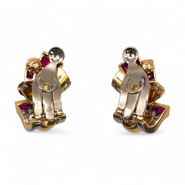 Vintage Burma Ruby Diamond and Gold Earrings, Circa 1940 - image 5