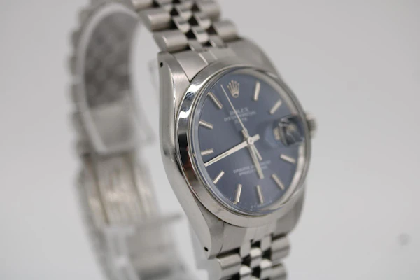 Rolex Oyster perpetual Date 1500 Blue Sigma Linen Dial - image 5