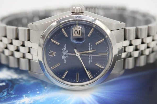 Rolex Oyster perpetual Date 1500 Blue Sigma Linen Dial - image 11