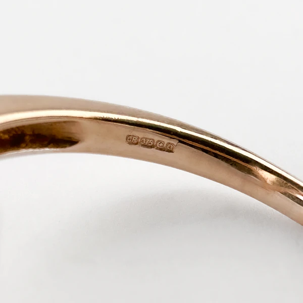 Pear-Shaped Morganite Rose Gold Ring - Saddingtons Jewellery Stand 375 - image 4