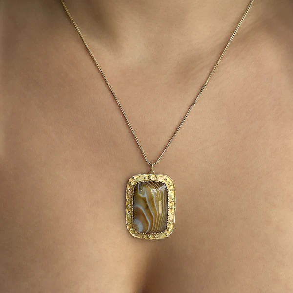 Victorian Banded Agate Pendant With Chain - Saddingtons Jewellery Stand 375 - image 1