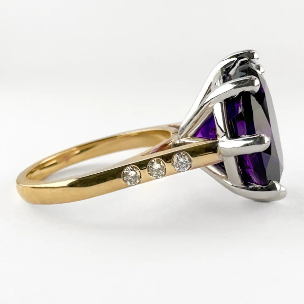 Large Vintage Amethyst & Diamond Ring - Saddingtons Jewellery Stand 375 - image 4