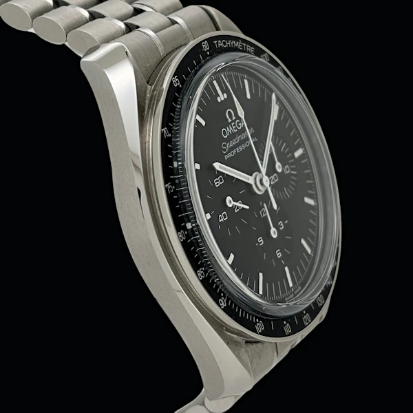 OMEGA SPEEDMASTER 'SANDWICH' DOUBLE SAPPHIRE FULL SET 2022 - 310.30.42.50.01.002 - image 3