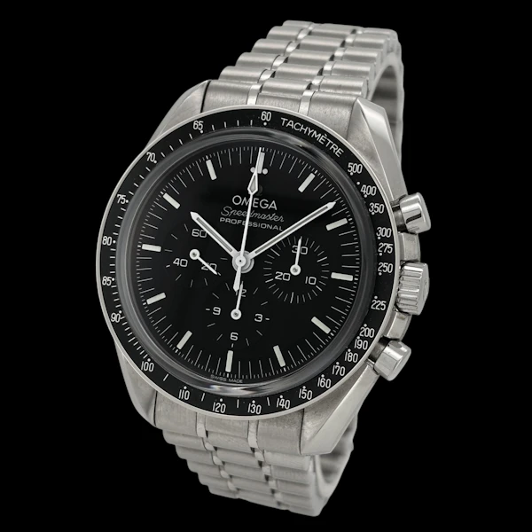 OMEGA SPEEDMASTER 'SANDWICH' DOUBLE SAPPHIRE FULL SET 2022 - 310.30.42.50.01.002 - image 1