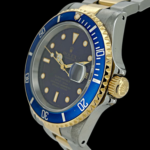 ROLEX SUBMARINER DATE TURNED 'PURPLE' FADED BEZEL FULL SET W SERIES - 1996 - image 2