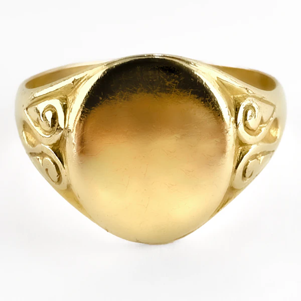 1908 Scroll Shoulders Gold Signet Ring - Saddingtons Jewellery Stand 375 - image 2