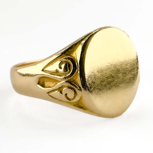 1908 Scroll Shoulders Gold Signet Ring - Saddingtons Jewellery Stand 375 - image 1