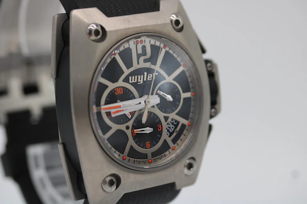 Wyler Code R Titanium Carbon Fiber - image 3