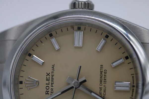 Rolex Oyster Perpetual 126000 - image 5