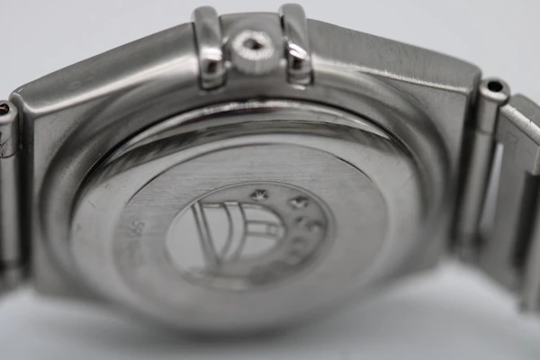 Omega Constellation 1592.30.00 - image 10