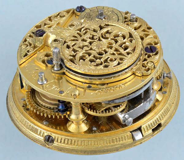 Gem Set Gold Repeater with Royal Coat of Arms - image 12