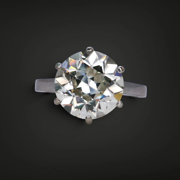 Magnificent 5.27 Carat Natural Old Mine Cut Diamond Solitaire Ring - image 4
