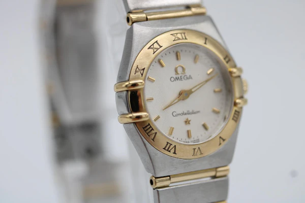 Omega Constellation Tapesty dial Warranty card dated 2003 - image 4
